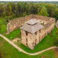 Ruins of Rauna Castle_photo Uģis Brālēns