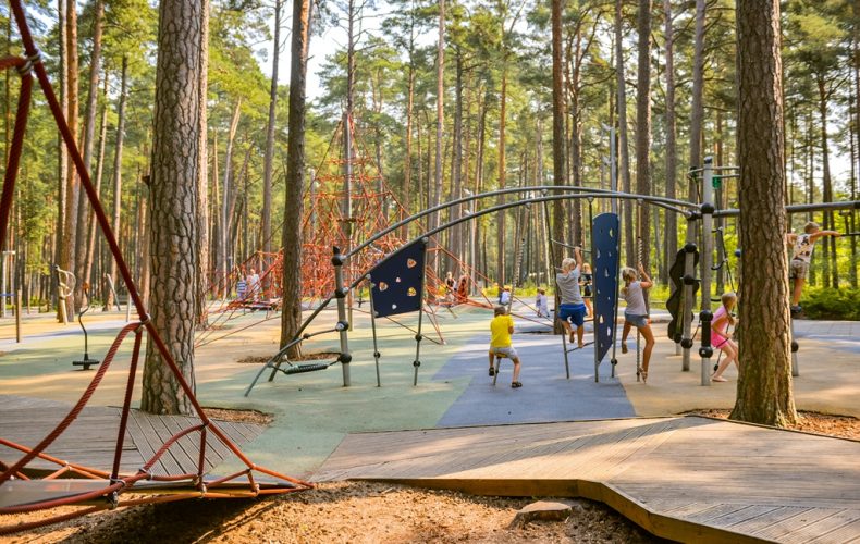 Jūrmala-Dzintaru mežaparks un skatu tornis (3)