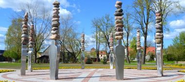 Environmental object “Wheel of Time 100”