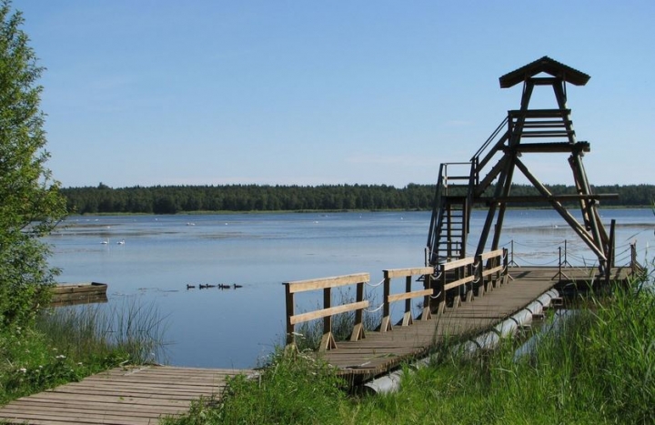 Lake Sloka walking trail