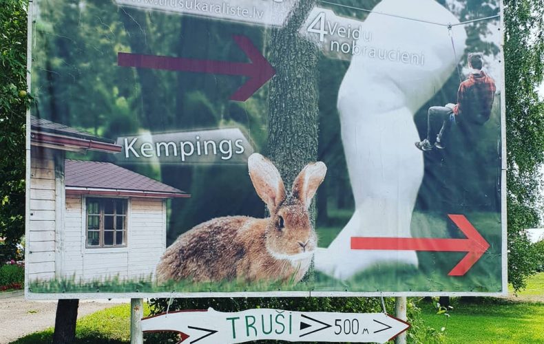 Lielvārde-trušu karaliste