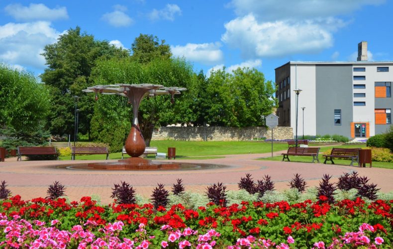 Fountain “Honey Drop”