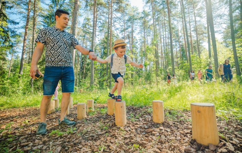 Zilaiskalna-veselības-taka-skatu-tornis-visitvalmiera (8)