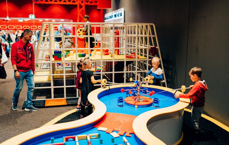 VIZIUM-2022-0171-small