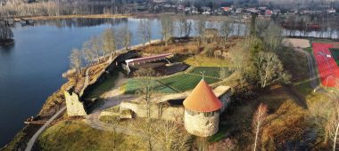Livonian Order Castle Ruins and the Eighth Brother of MARIENBURG – an adventure of light and sound from medieval Aluksne