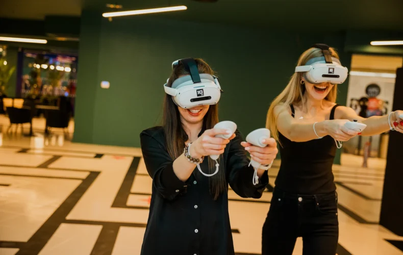 gunsnlasers-brivas-walking-vr-002